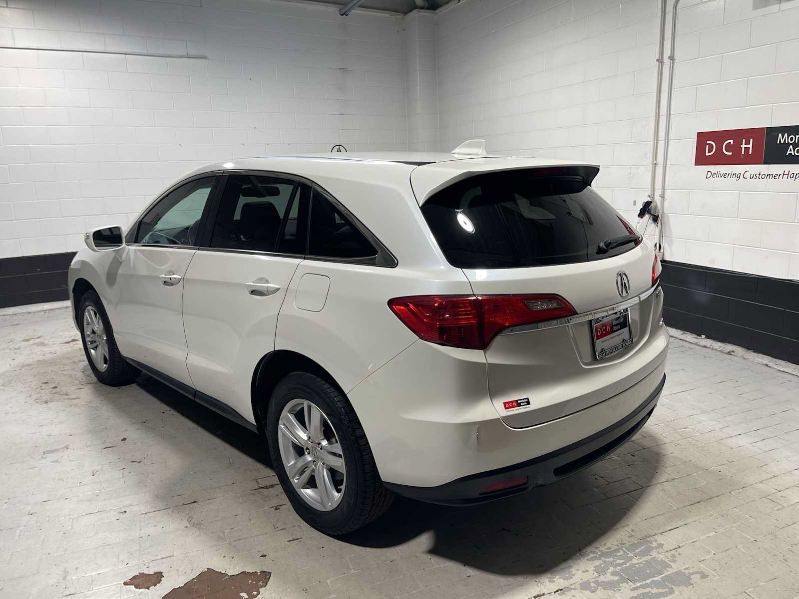 Used 2015 Acura RDX w/ Technology Package AWD/4WD image 4