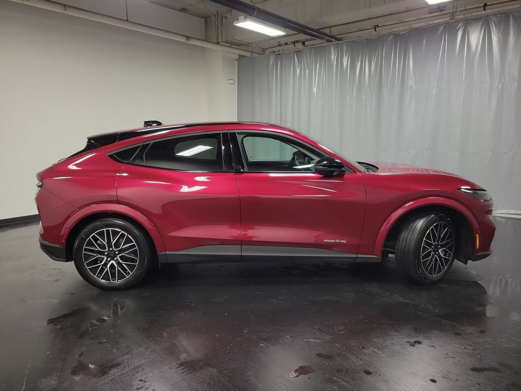 Used 2025 Ford Mustang Mach-E Premium AWD/4WD image 9