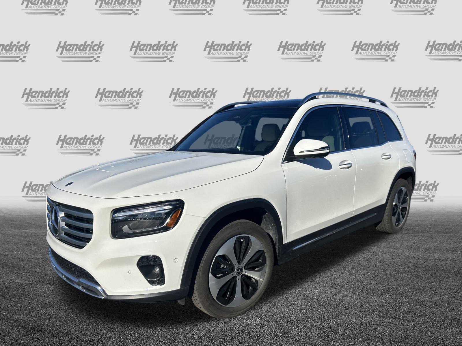 Used 2025 Mercedes-Benz GLB 250 image 5