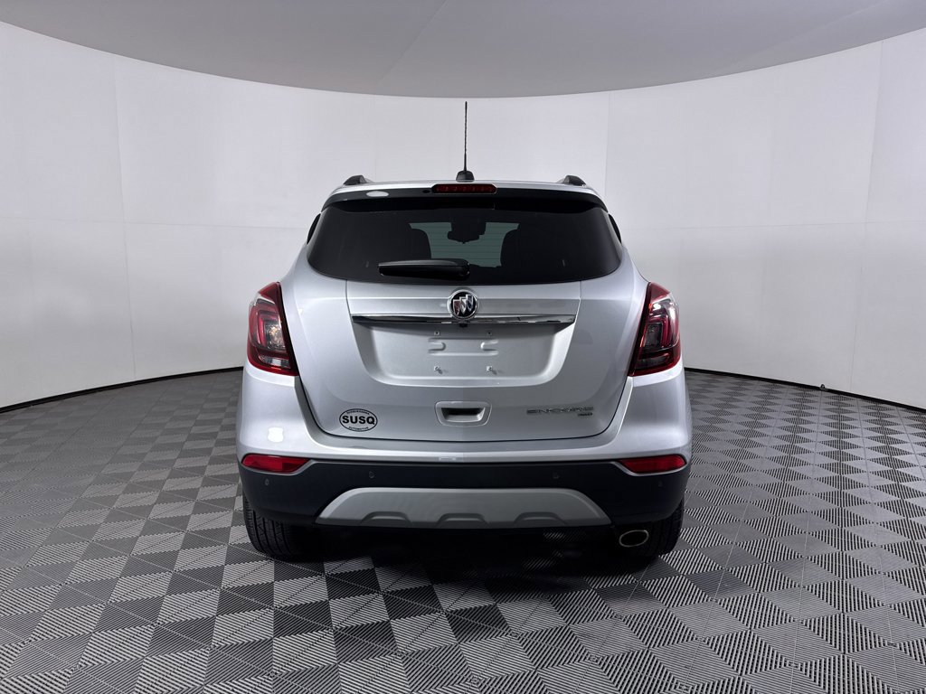 Used 2021 Buick Encore Preferred w/ Safety Package II image 8