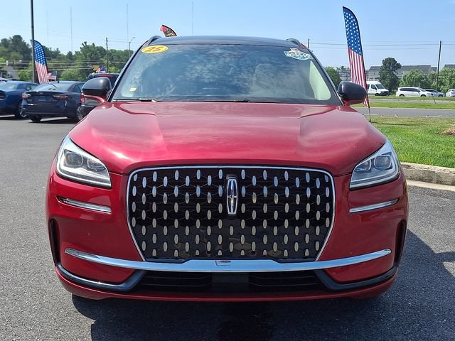 Used 2025 Lincoln Corsair Grand Touring w/ Towing Package AWD/4WD image 2