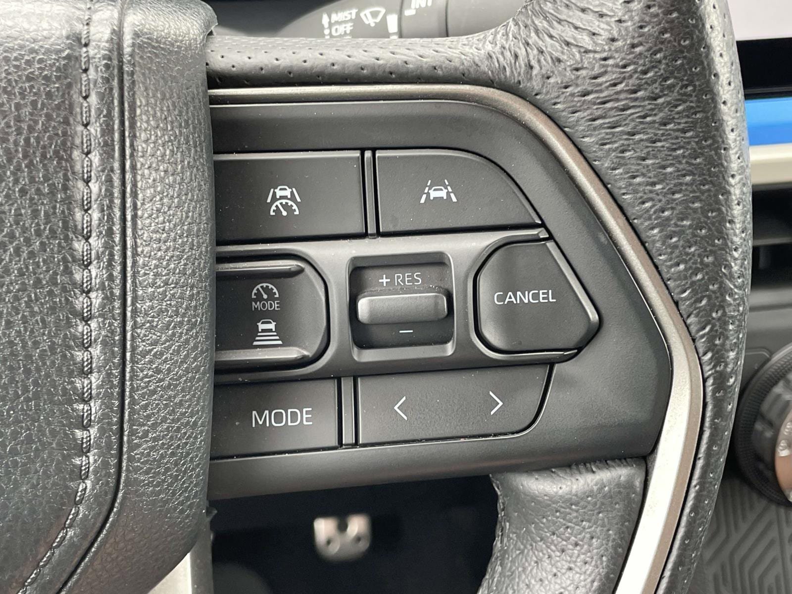 Used 2024 Toyota Tacoma TRD Sport AWD/4WD image 20