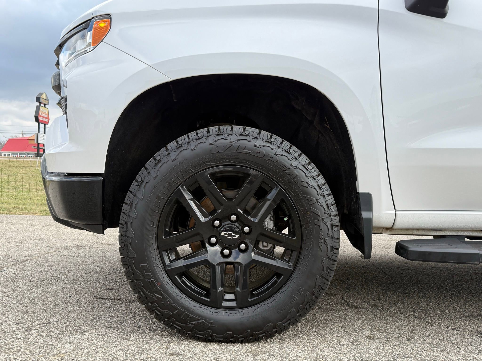 Used 2024 Chevrolet Silverado 1500 LT Trail Boss w/ Protection Package image 12