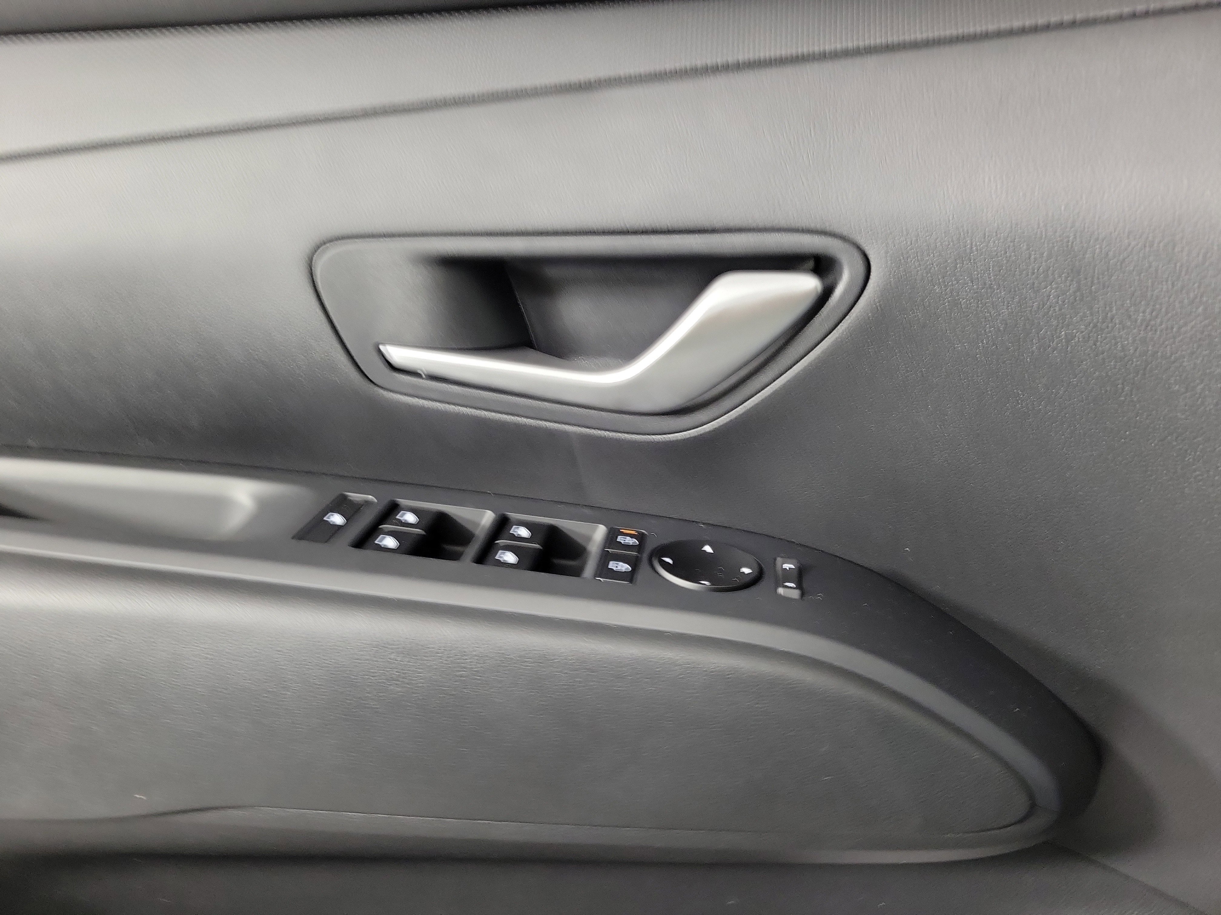 New 2025 Hyundai Santa Cruz SEL image 24