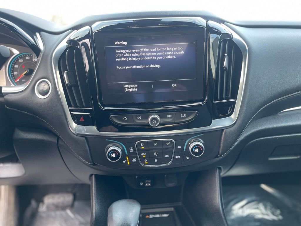 Used 2023 Chevrolet Traverse LT w/ LT Premium Package image 18