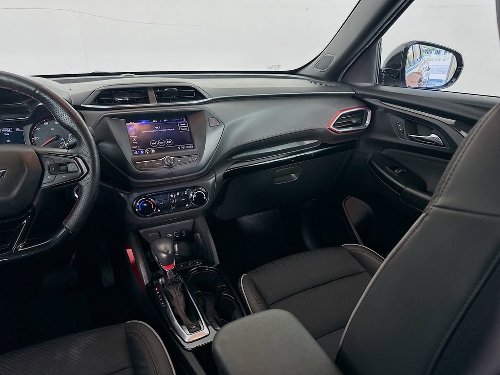 Used 2022 Chevrolet TrailBlazer RS image 22
