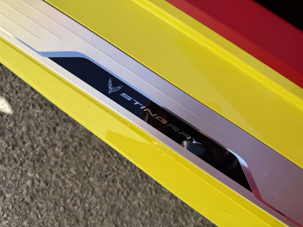 Used 2023 Chevrolet Corvette Stingray Premium Conv w/ 3LT image 13