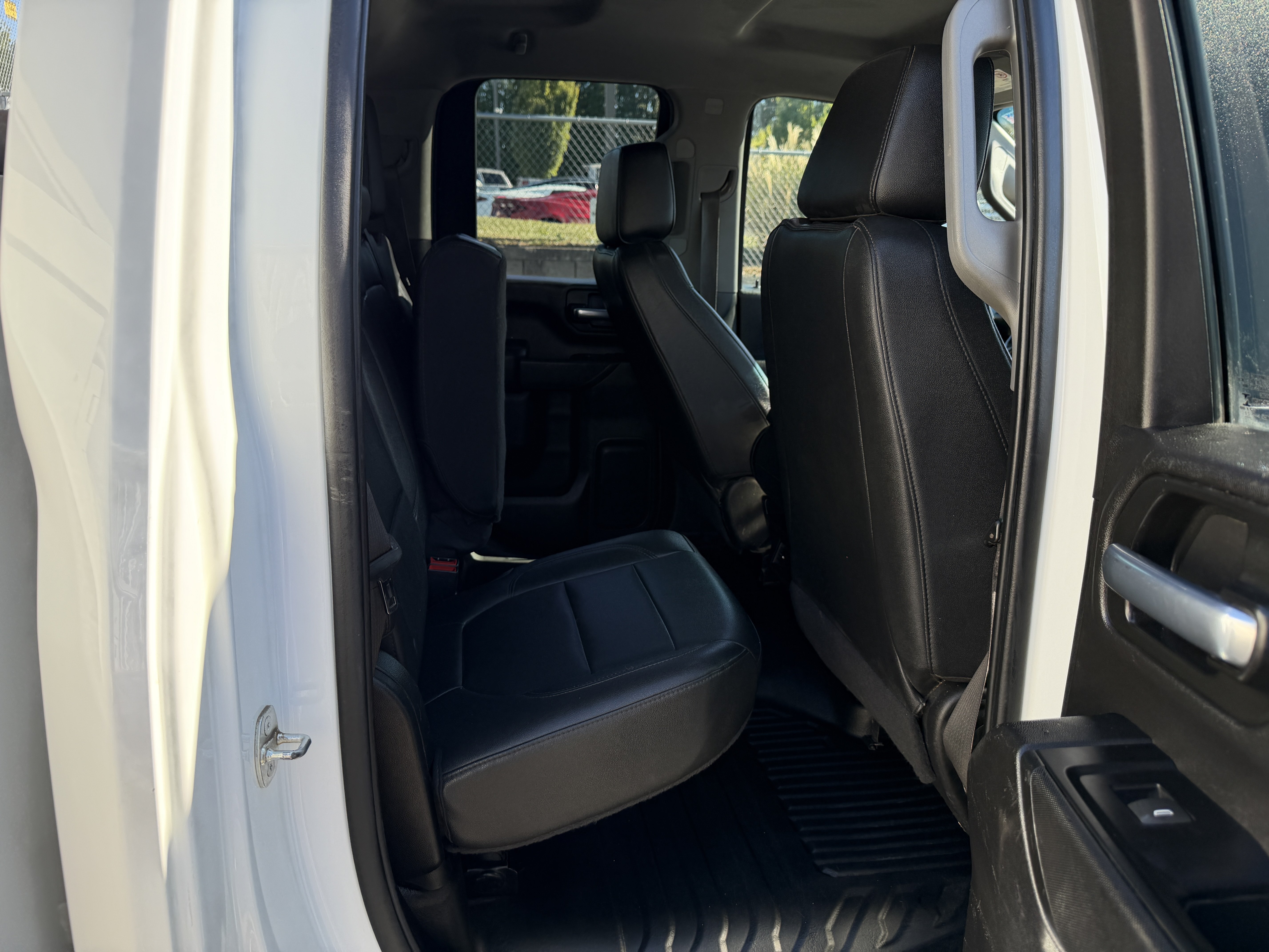 Used 2022 Chevrolet Silverado 2500 W/T w/ WT Fleet Convenience Package AWD/4WD image 30