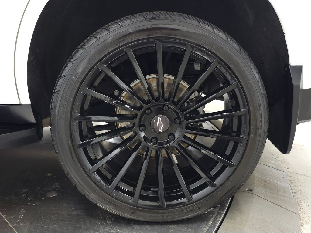 Used 2022 Chevrolet Tahoe RST w/ Sport Performance Package image 15