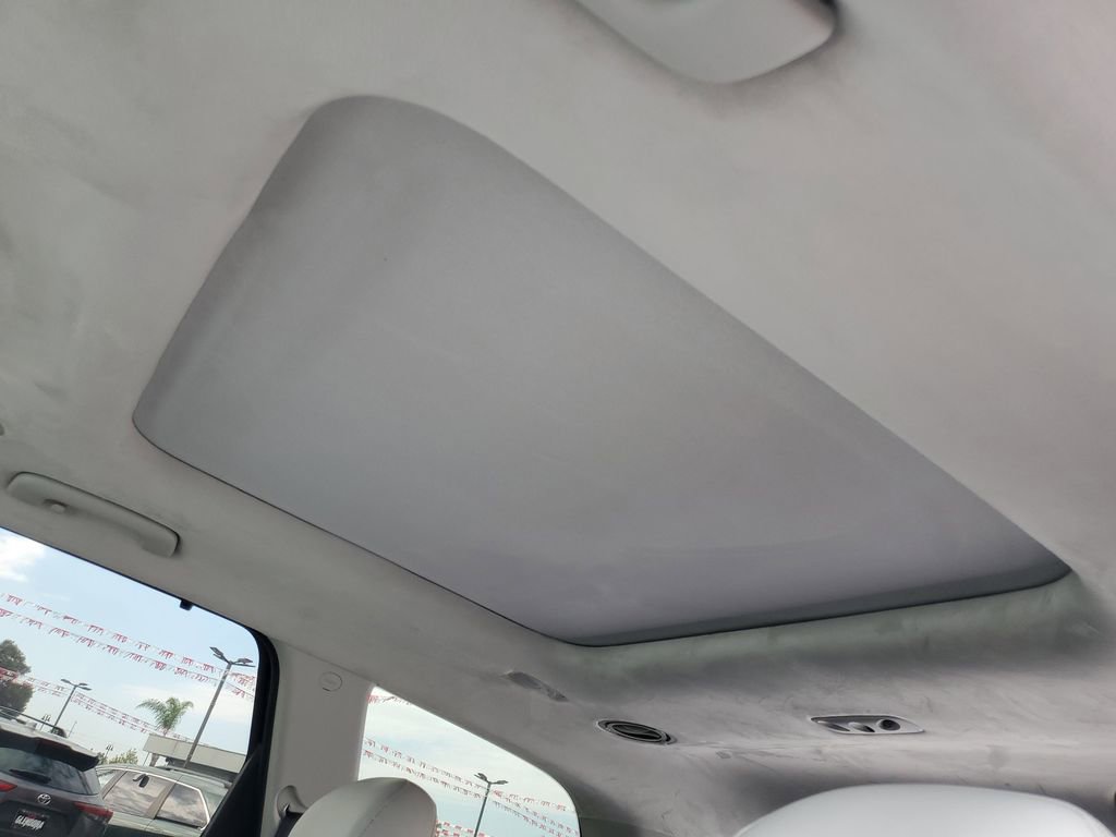 Used 2022 Kia Telluride SX w/ SX Prestige Package image 30