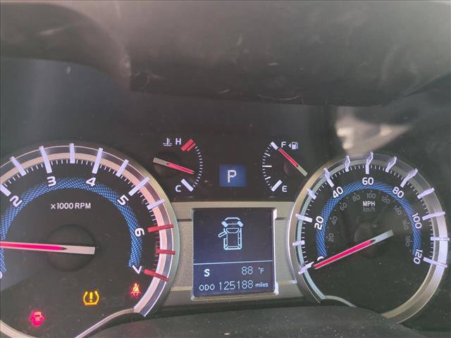 Used 2018 Toyota 4Runner SR5 RWD image 12