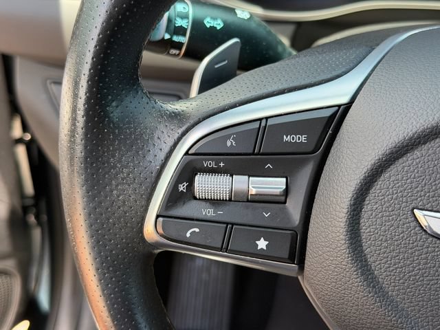 Used 2022 Genesis G70 3.3T RWD image 28