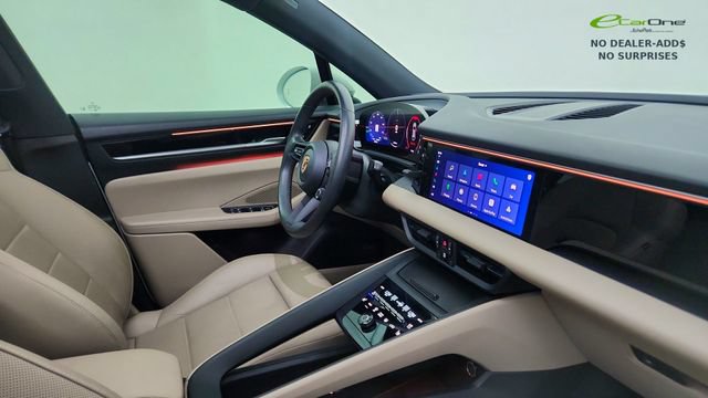 Used 2025 Porsche Macan Electric RWD image 21