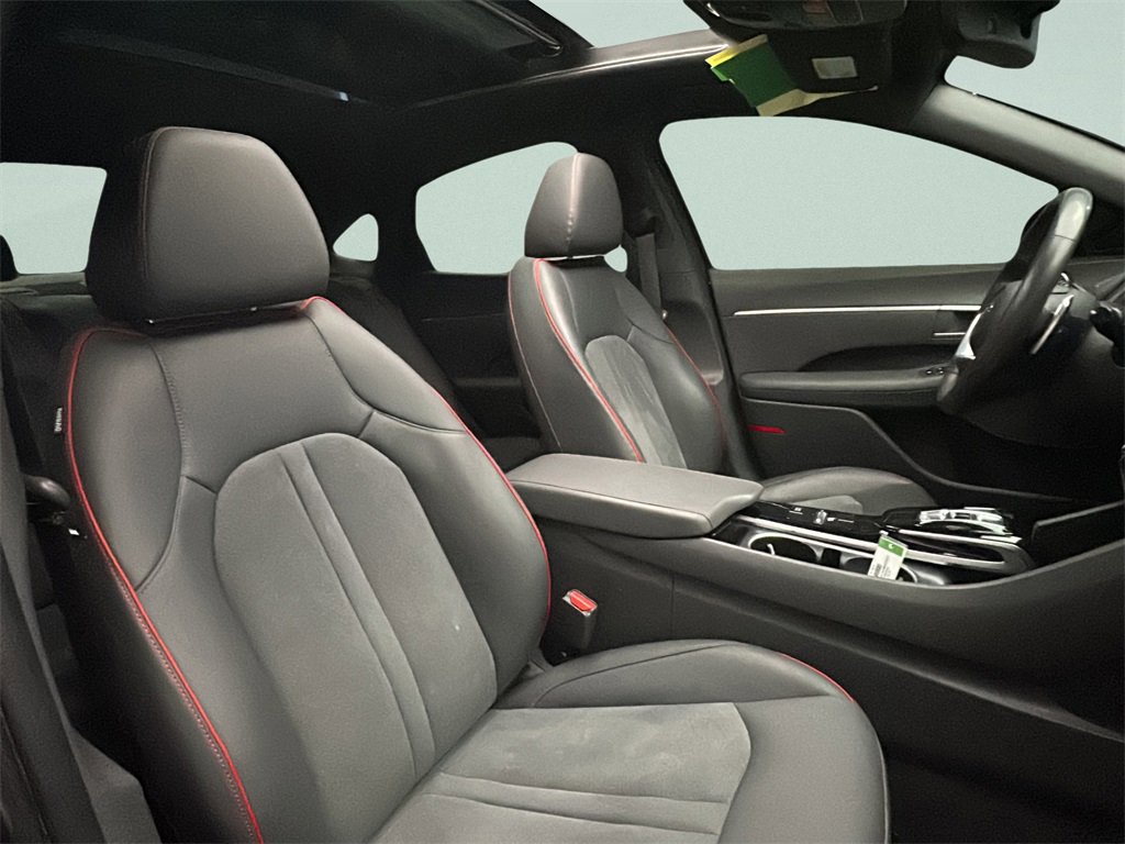 Used 2022 Hyundai Sonata SEL Plus w/ Cargo Package image 11