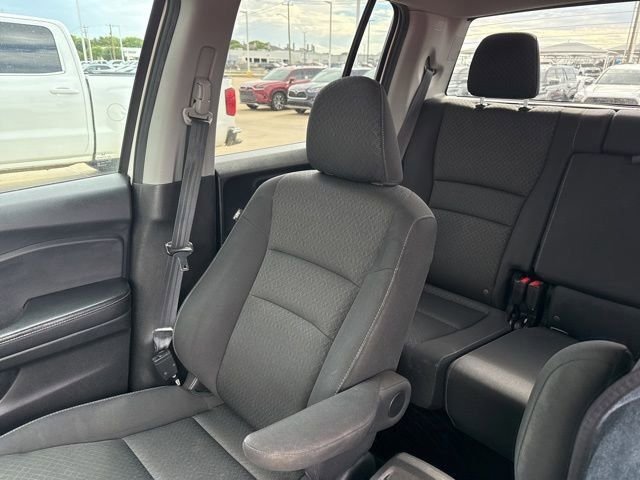 Used 2019 Honda Ridgeline Sport image 10