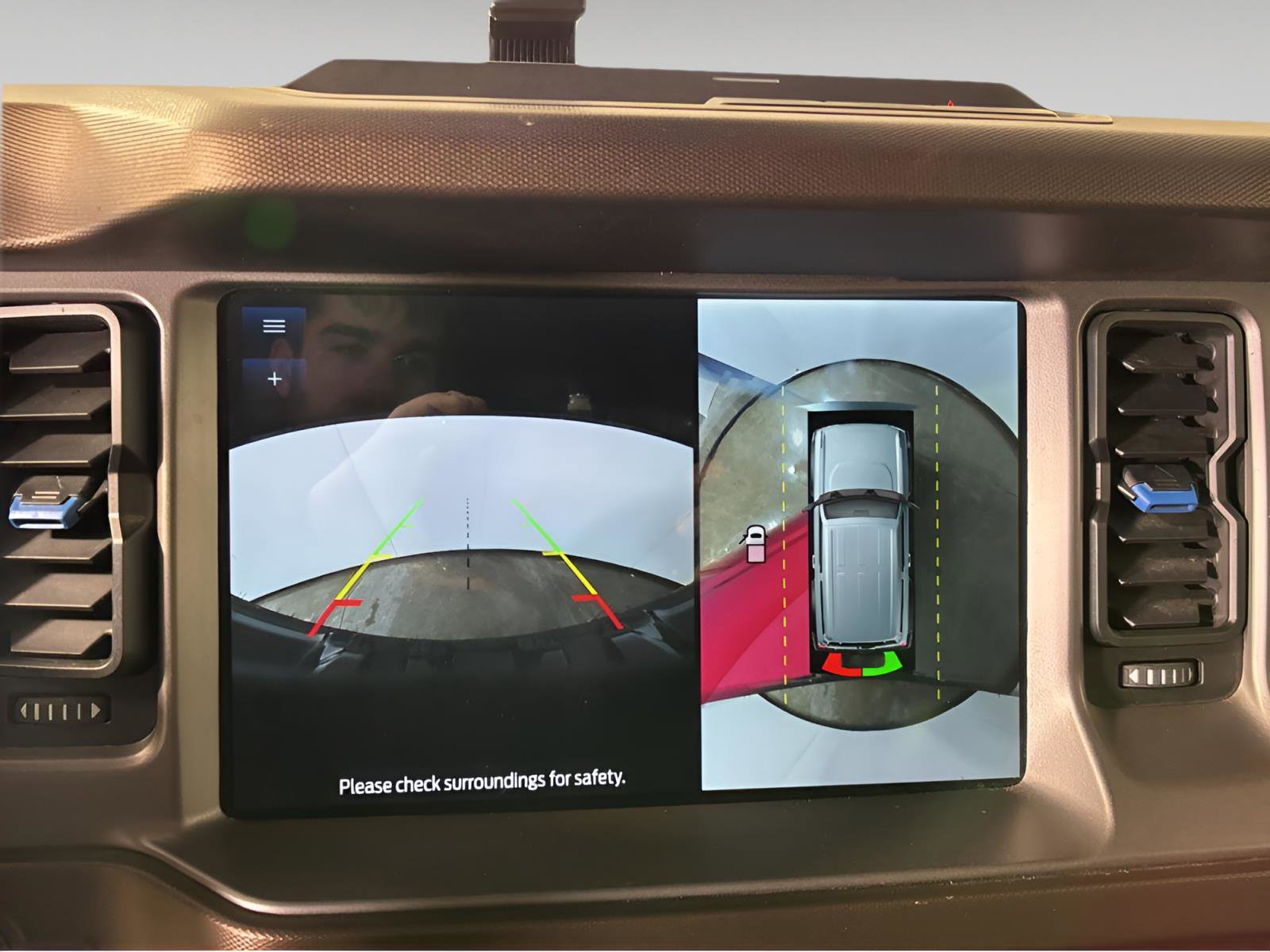 Used 2022 Ford Bronco Outer Banks image 23