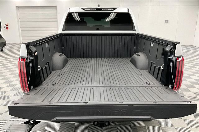 Used 2026 Toyota Tundra Platinum image 33