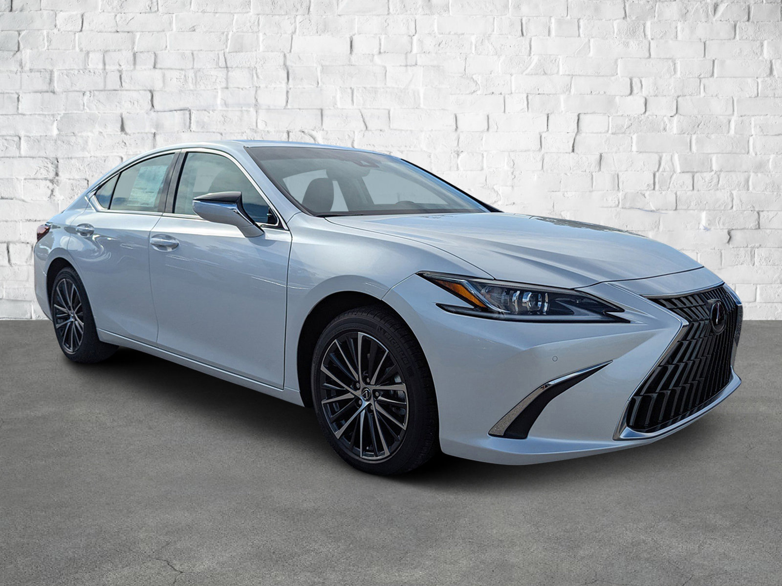 New 2025 Lexus ES 350 w/ Premium Package image 1