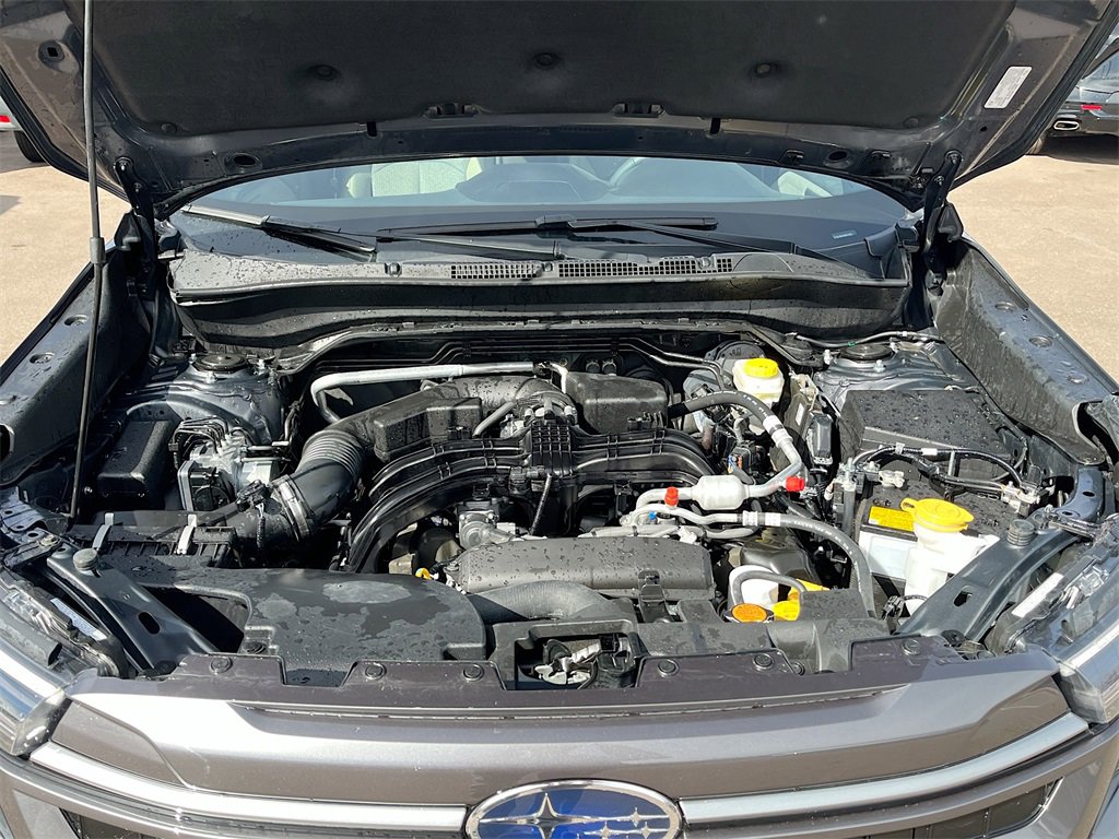 Used 2025 Subaru Forester Premium image 29