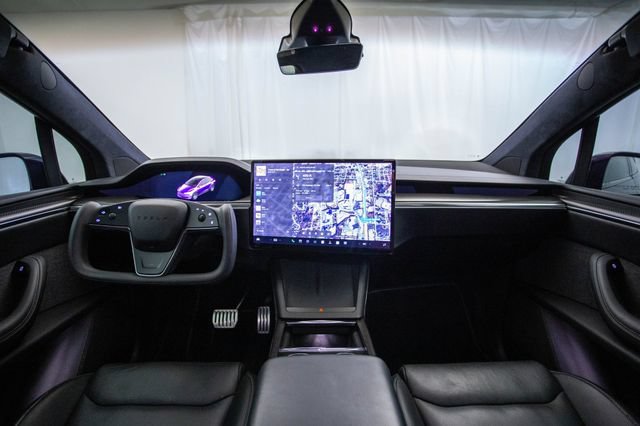 Used 2022 Tesla Model X Plaid AWD/4WD image 12