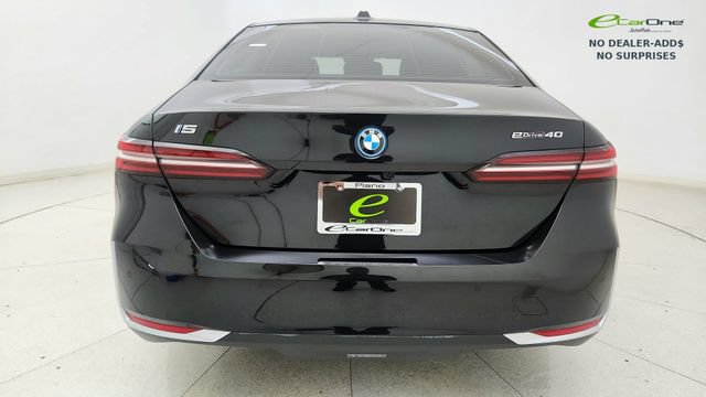 Used 2024 BMW i5 eDrive40i w/ Convenience Package RWD image 5