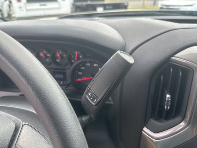 Used 2025 Chevrolet Silverado 1500 Custom w/ Turbomax Blackout Package image 25