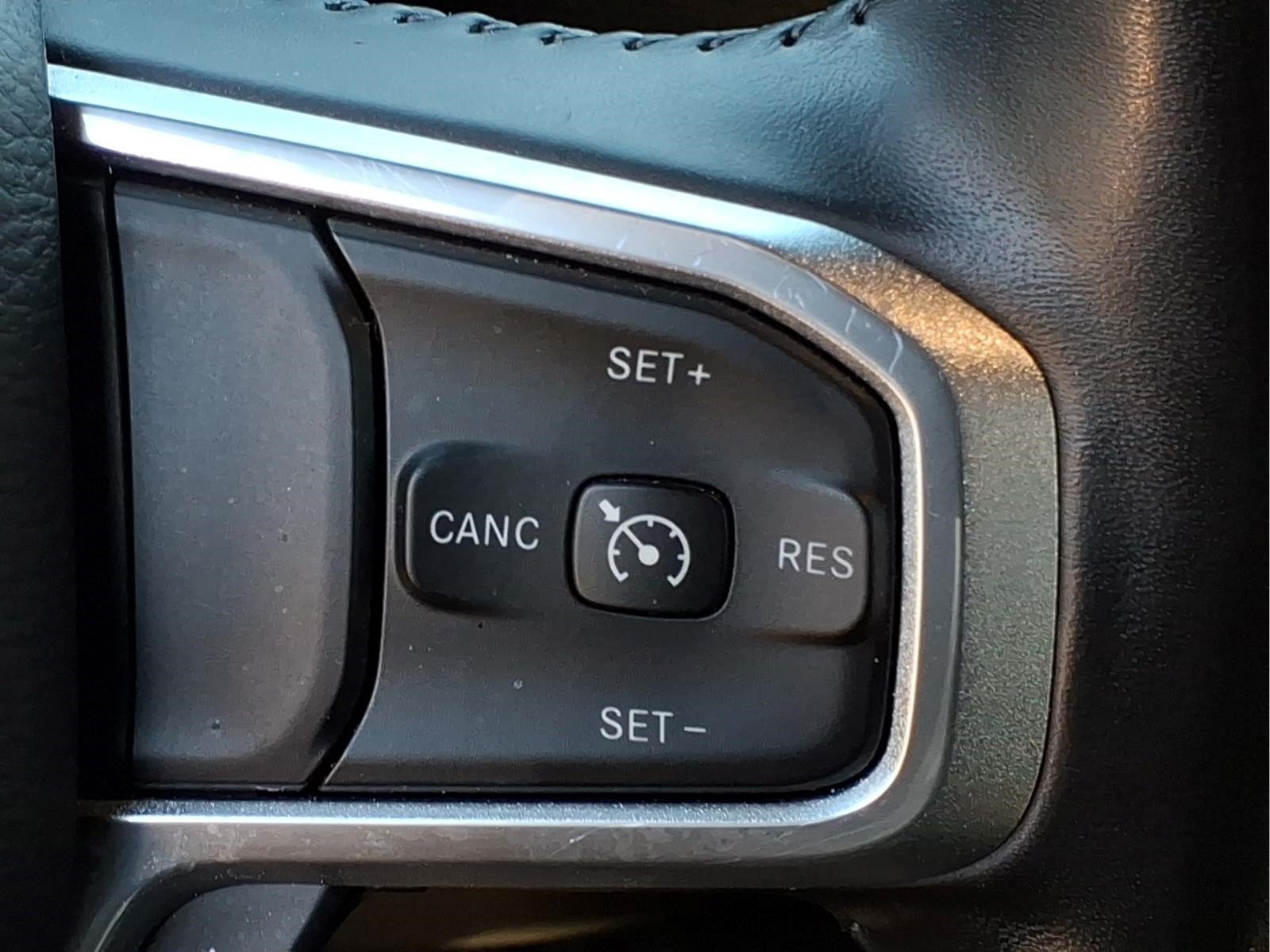 Used 2020 RAM 1500 Laramie AWD/4WD image 21