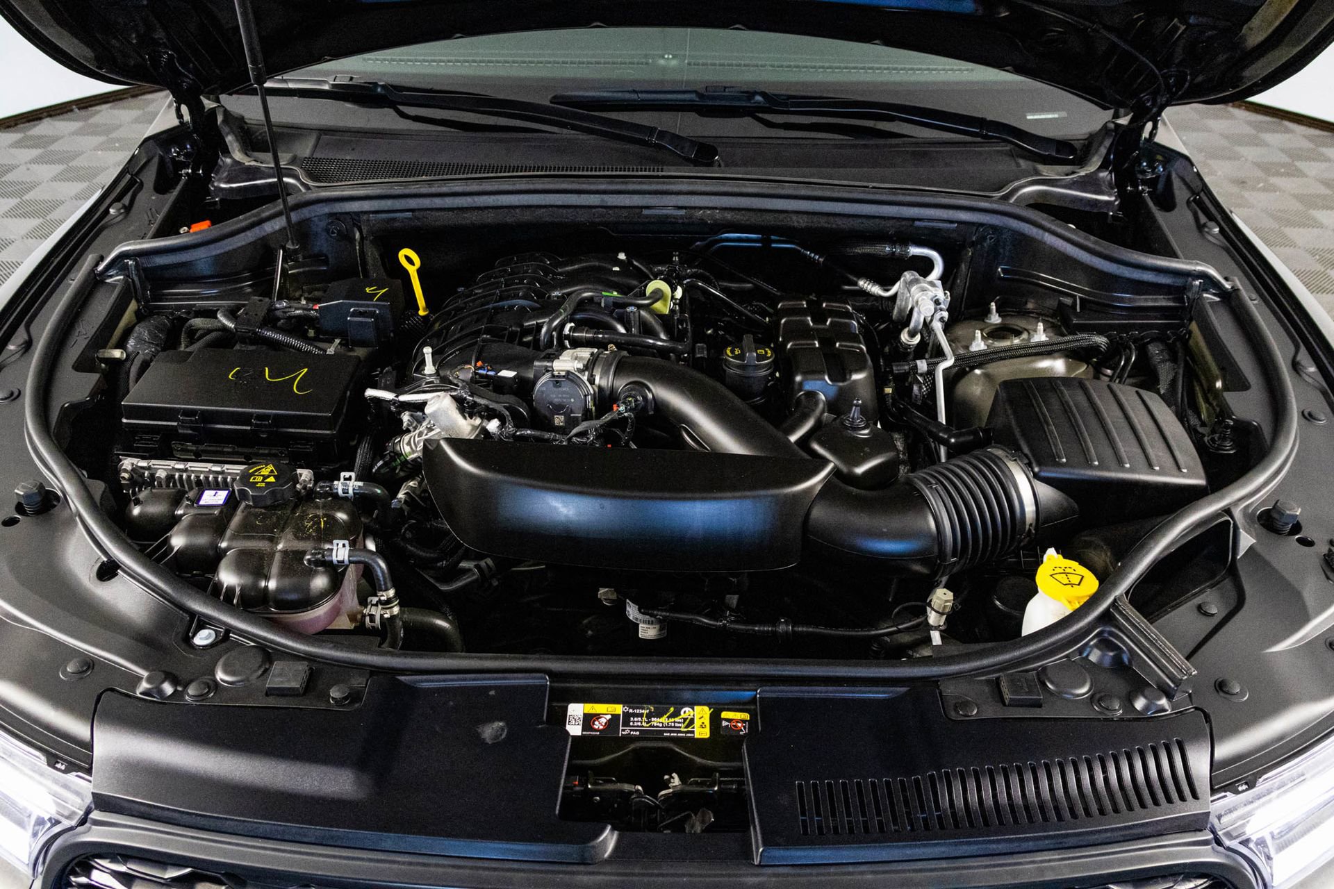 Used 2025 Dodge Durango GT AWD/4WD image 45