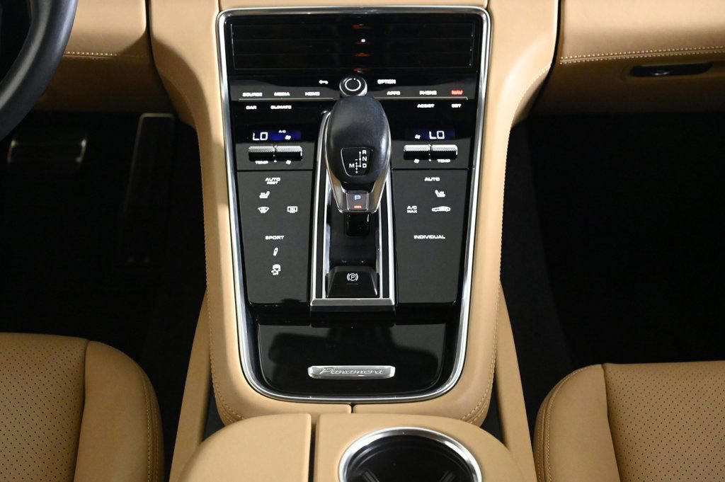 Certified 2023 Porsche Panamera 4S image 16