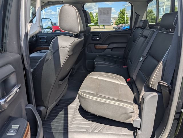 Used 2018 Chevrolet Silverado 2500 High Country w/ Duramax Plus Package AWD/4WD image 25