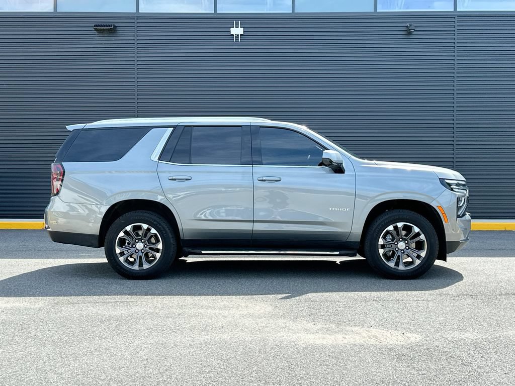 Used 2025 Chevrolet Tahoe LS w/ Max Trailering Package AWD/4WD image 8
