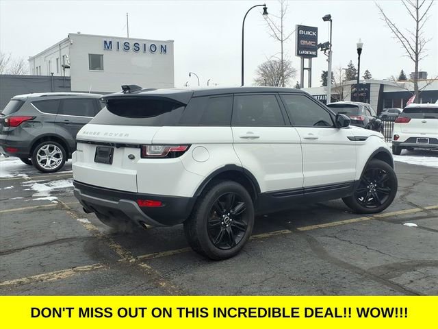 Used 2018 Land Rover Range Rover Evoque SE Premium image 4