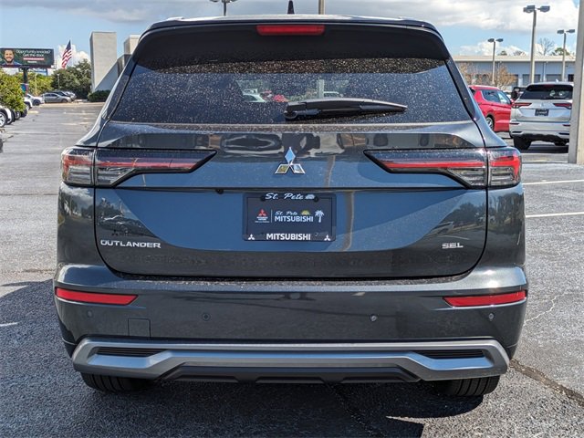 New 2025 Mitsubishi Outlander SEL image 6