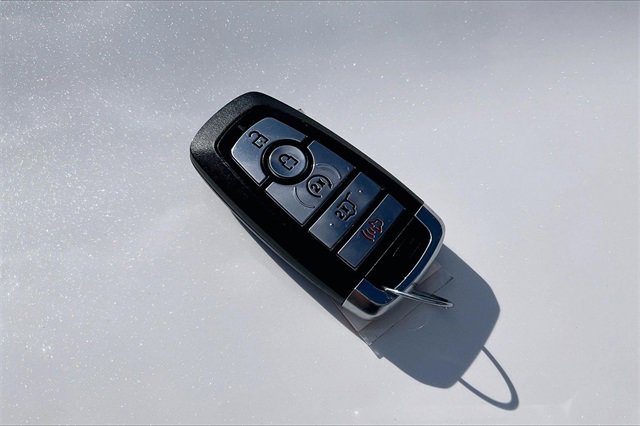 Used 2025 Ford Explorer ST-Line w/ ST-Line Street Pack image 10