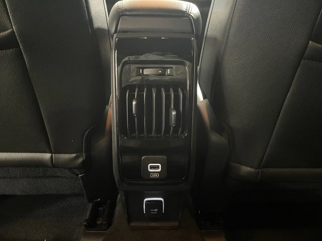 Used 2025 Jeep Compass Limited AWD/4WD image 17