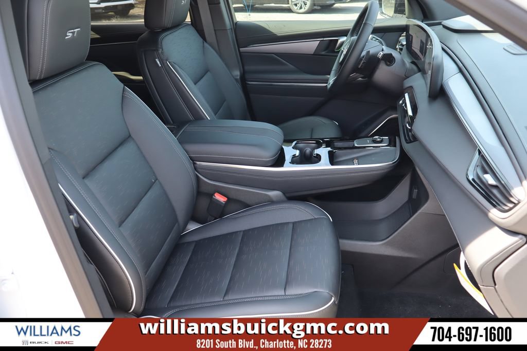 New 2026 Buick Enclave Sport Touring w/ Power Package FWD image 28
