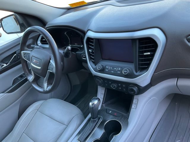 Used 2019 GMC Acadia SLT w/ LPO, Floor Liner Package image 10