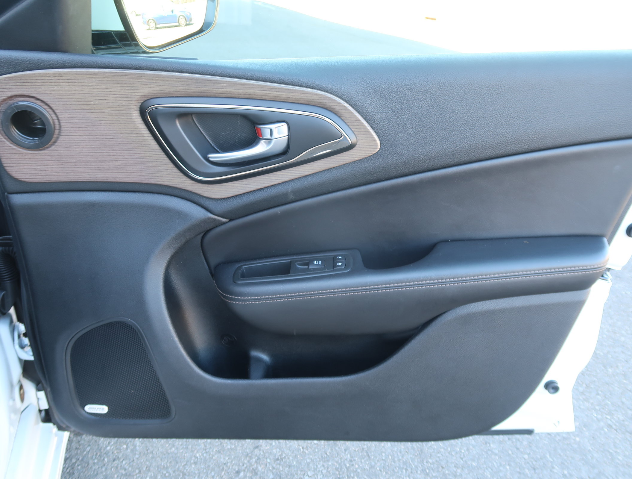 Used 2015 Chrysler 200 C w/ Navigation & Sound Group I FWD image 42