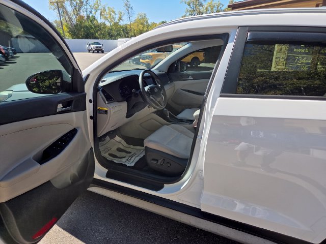 Used 2018 Hyundai Tucson SEL AWD/4WD image 11