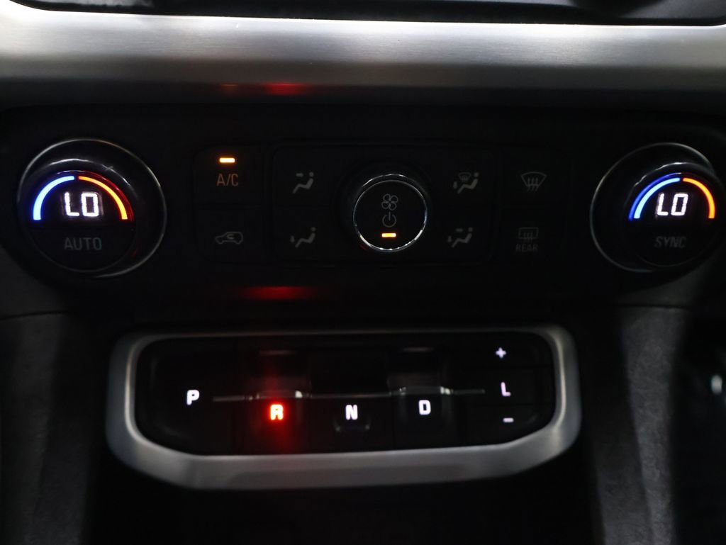 Used 2020 GMC Acadia SLE FWD image 24