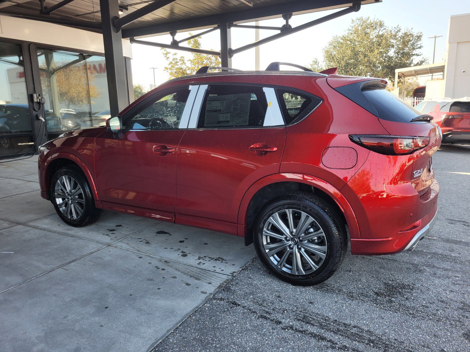 New 2025 MAZDA CX-5 Signature image 10