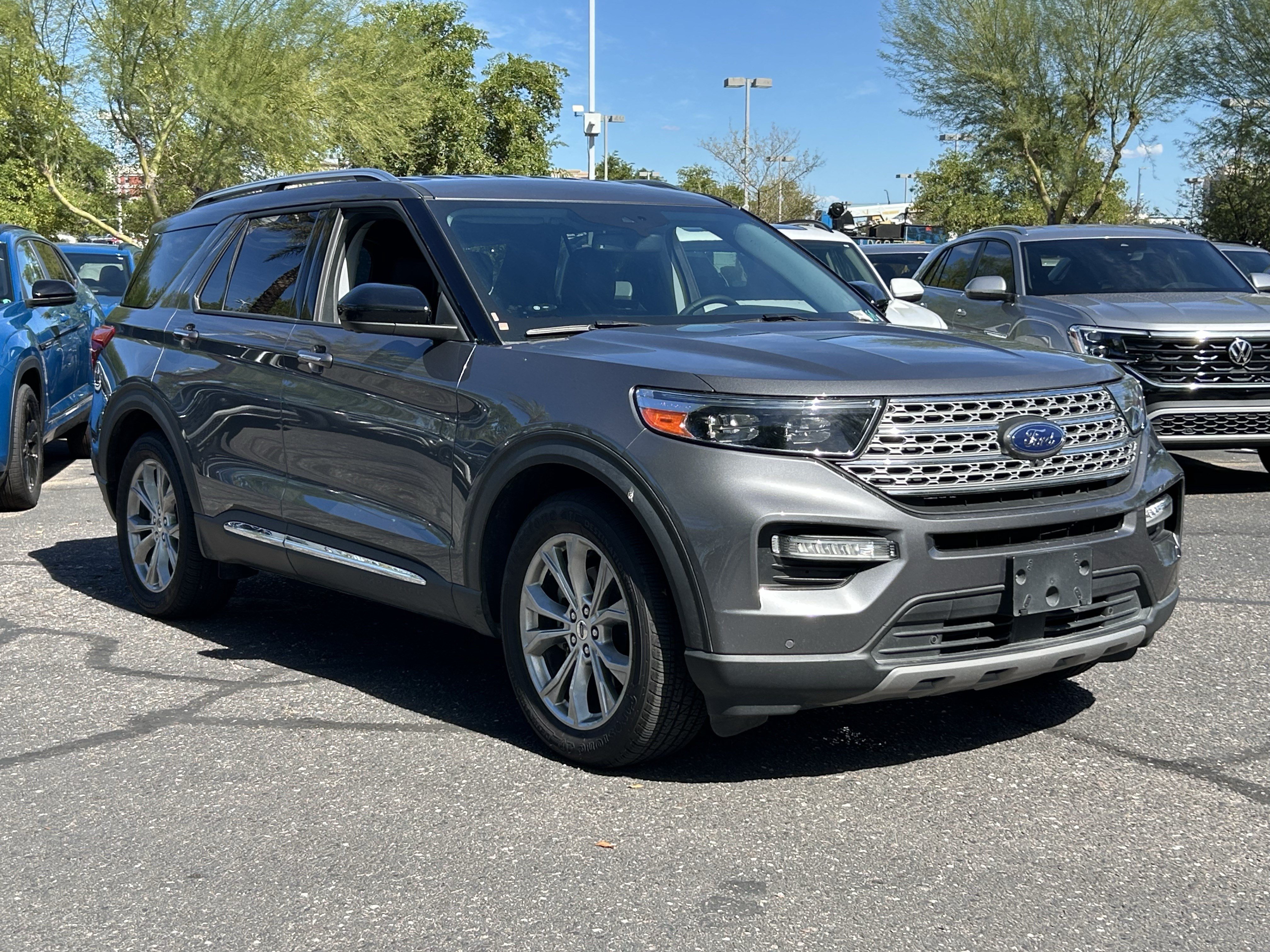 Used 2022 Ford Explorer Limited RWD image 6