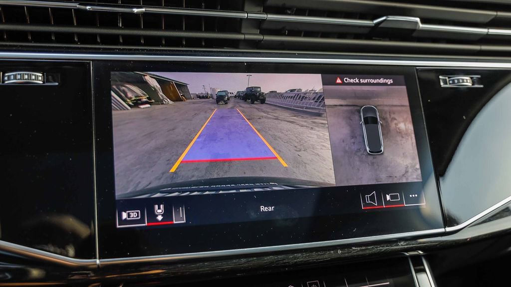 Used 2024 Audi Q7 2.0T Premium Plus image 29