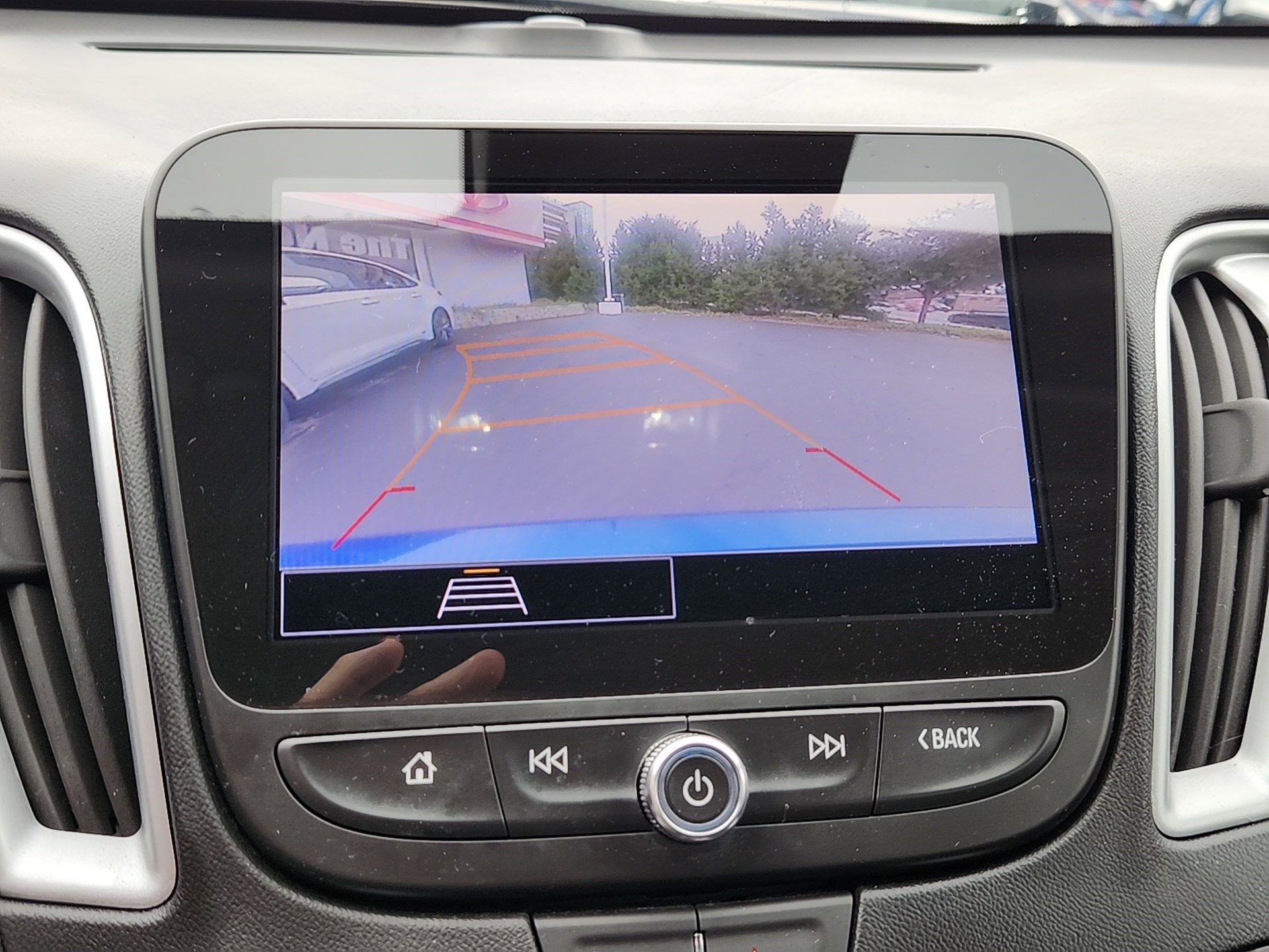Used 2023 Chevrolet Malibu LT image 15