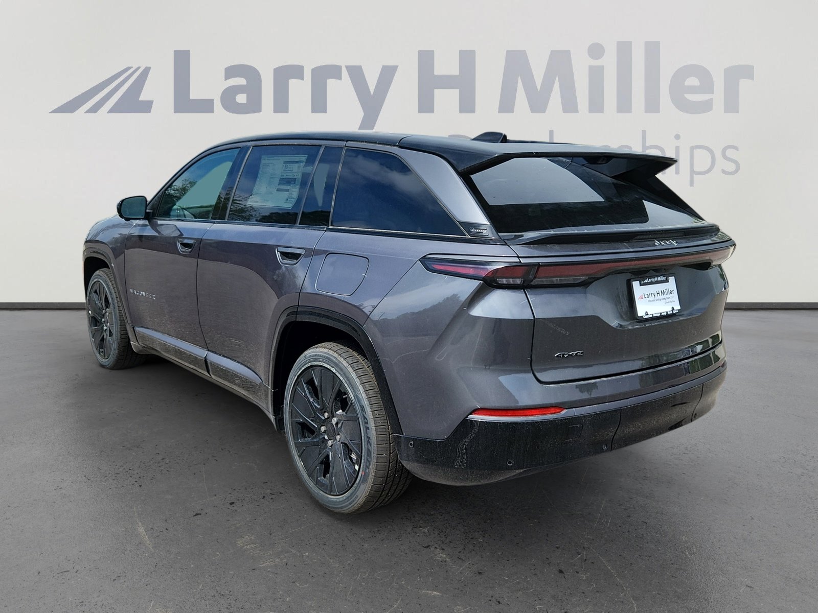 New 2025 Jeep Wagoneer S Launch Edition image 4