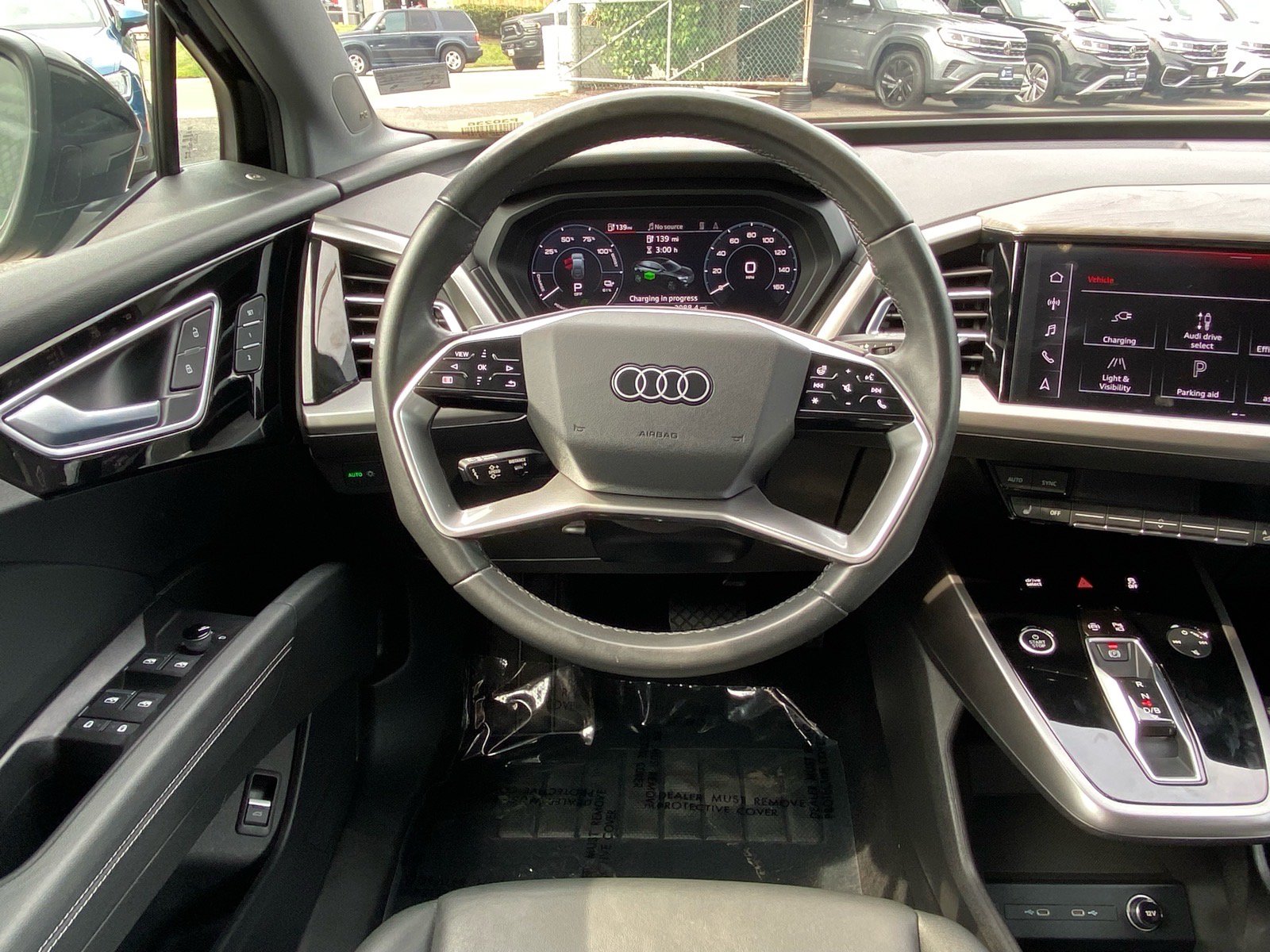 Used 2023 Audi Q4 e-tron Premium Plus w/ Premium Plus AWD/4WD image 5