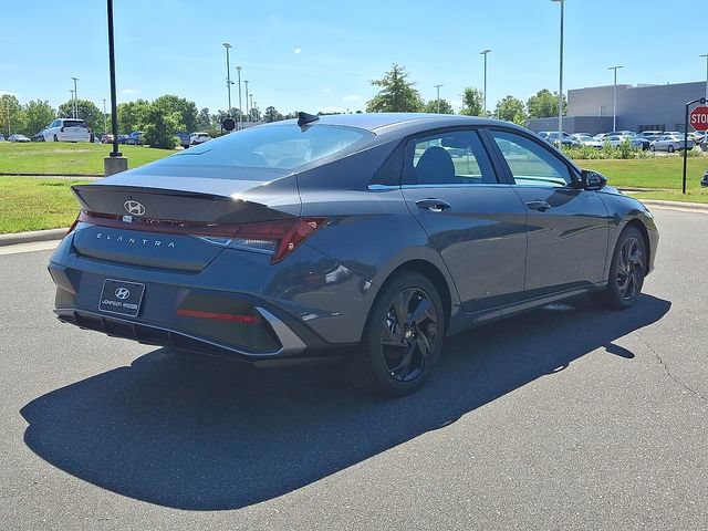 New 2026 Hyundai Elantra SEL Sport Premium FWD image 12