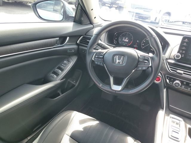 Used 2021 Honda Accord Touring image 9