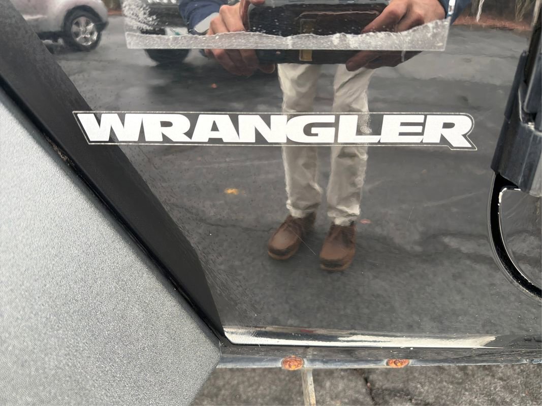 Used 2013 Jeep Wrangler Sport w/ Connectivity Group image 27