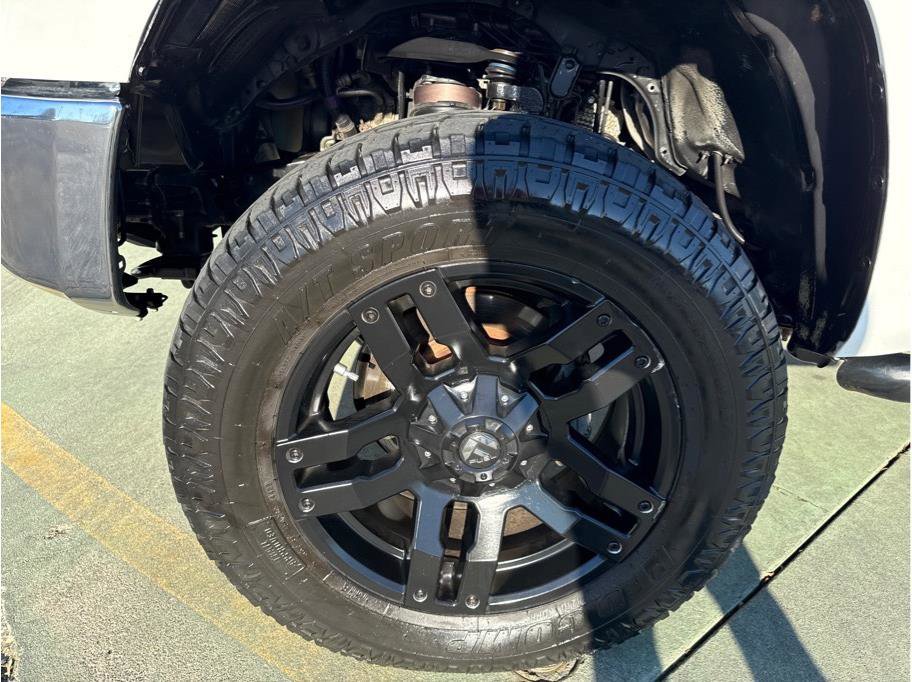 Used 2014 Toyota Tundra SR5 image 12